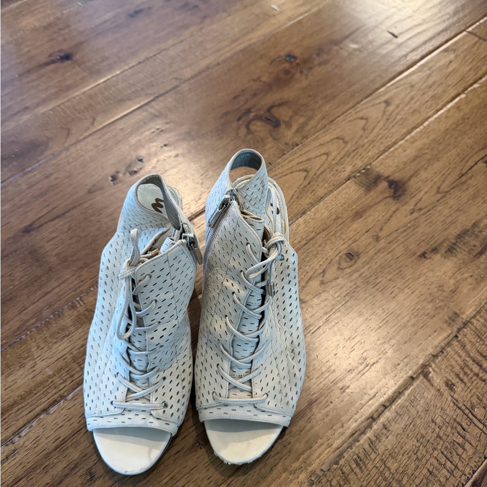 Off white Sam Edelman Lace-Up Perforated Peep-Toe Heels